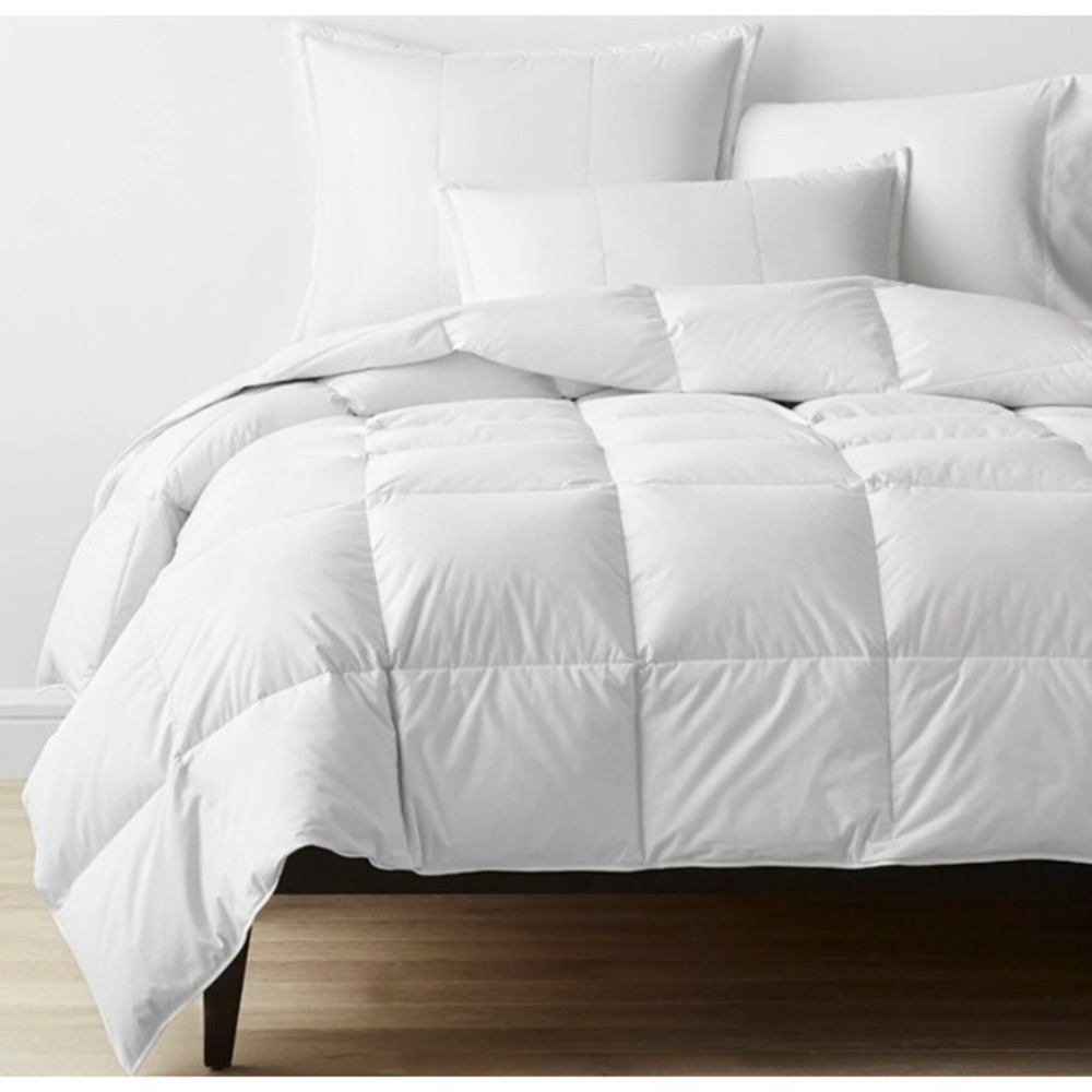 The Company Store LaCrosse King White Duck Down Light Comforter 550FP 11002B-K